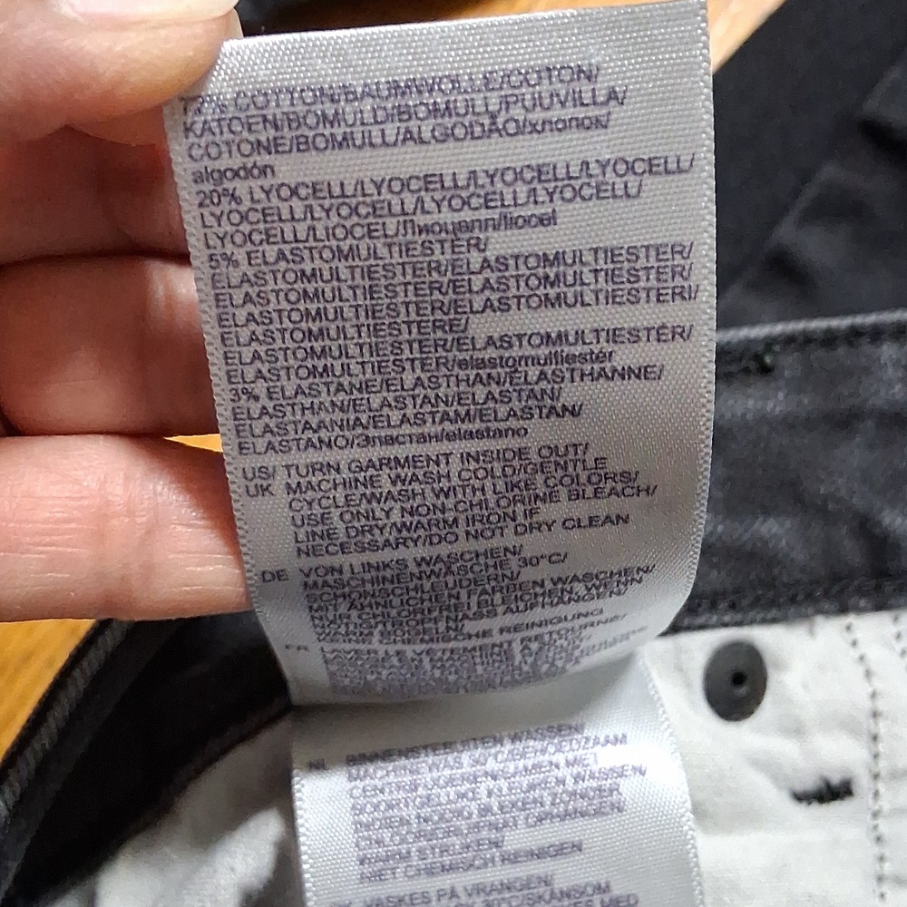 NYDJ Jeans Womens 14 BLACK Faded Denim Used Preowned Pants - Picture 5 of 6